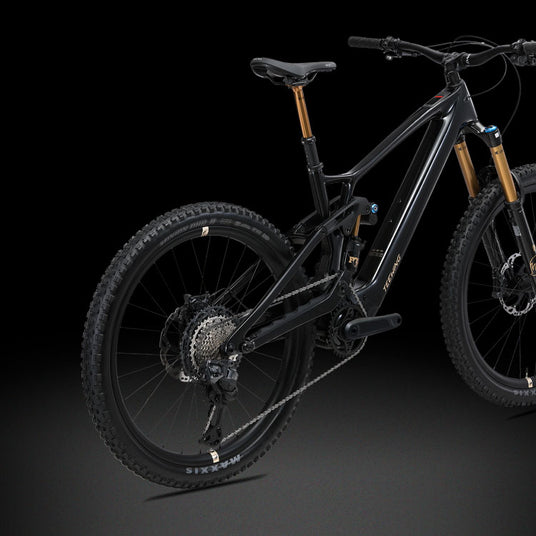 Mullet wheels of teewing_flux_one_pro_enduro_ebike