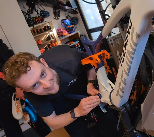 Teewing_European_Electric_Moutain_bike_technicians